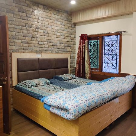 Mehdudia Guest House Shimla Exteriör bild