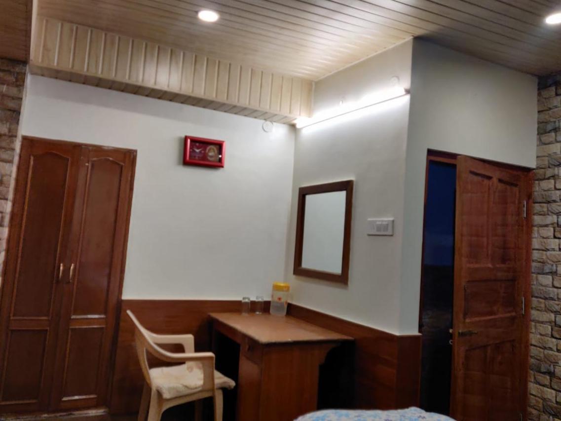 Mehdudia Guest House Shimla Exteriör bild