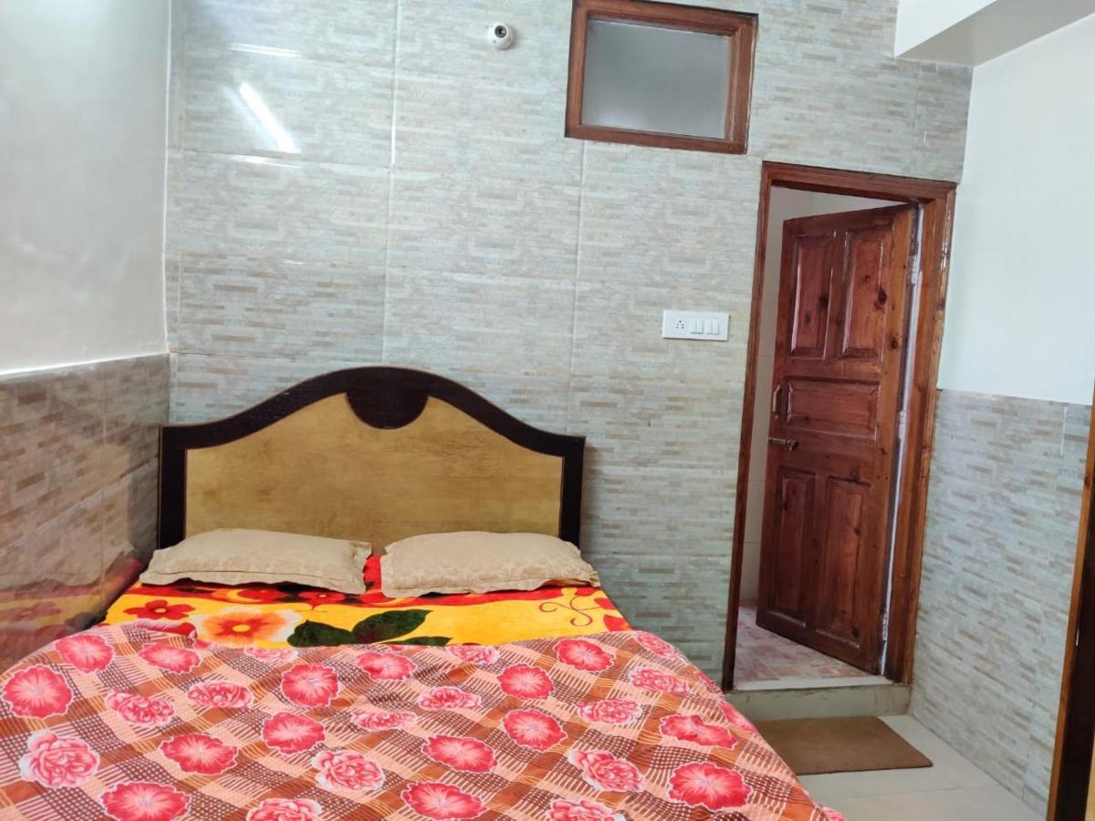 Mehdudia Guest House Shimla Exteriör bild